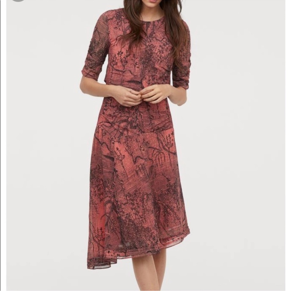 5/$25 H&M coral patterned midi dress